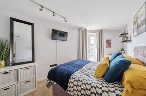 Photo 9- click for photo gallery